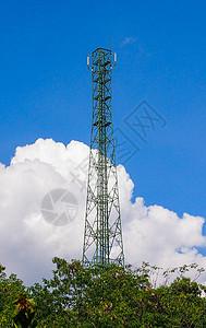 电力站信号流动收音机蓝色天线天花板细胞天空数据盘子图片