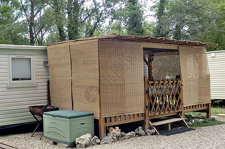 营地地点的空缺服务假期房子太阳大篷车乐趣松树公寓闲暇住宅图片