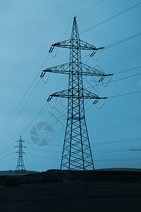 能源塔紧张网络环境线路危险导体金属电缆框架收费图片