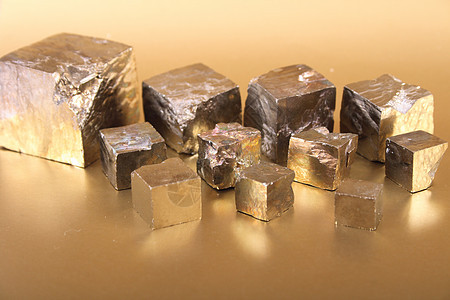 金金方块金匠储蓄金融金条长方形金子经济金矿宝藏立方体图片