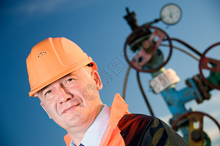 石油油田工程师阀门石油商修理工活力力量头盔橙子安全气体控制图片
