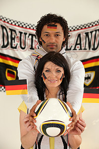 赡养父母德国足球球迷少年杯子支持者男人小鸡黑发微笑世界锦标赛女士背景
