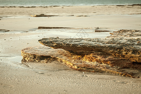 澳大利亚布罗ome天空假期海滩石头海洋地平线环境荒野旅游海浪图片