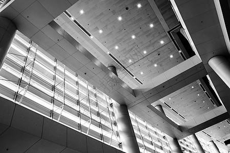 现代建筑的内部内部大堂玻璃工作商业办公室城市天花板入口黑与白走廊图片