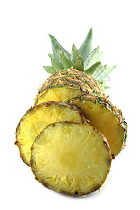 成熟的菠萝 有切片小吃营养热带植物宏观食物坚果叶子季节水果图片