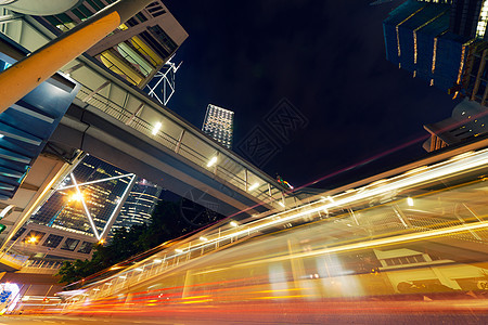 城市之夜运输旅行场景速度大灯城市车辆运动交通建筑图片