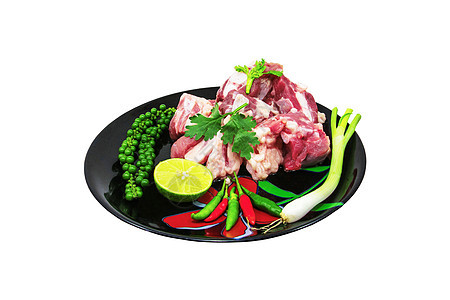 切割板和蔬菜上的原猪肉肋排营养力量肋骨味道食物美味熟食抛光木板润滑脂图片