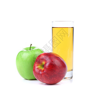 果汁 绿色和红苹果杯图片