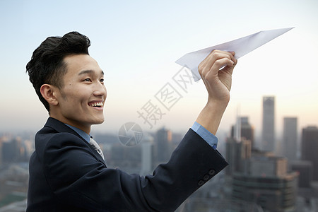 商务员飞行纸飞机幸福想像力头肩模仿专业道路活力人类个性运动图片