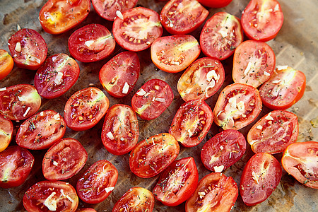 太阳干红番茄草药水果宏观桌子玻璃沙拉蔬菜脱水乡村盘子图片