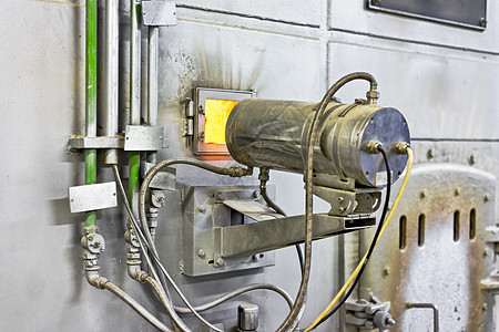 测量热量的工业自动调温器图片