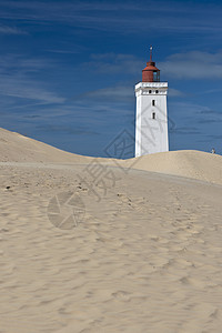 沙丘上的灯塔安全光束建筑学地标海岸线海岸侵蚀沙漠航海旅行图片