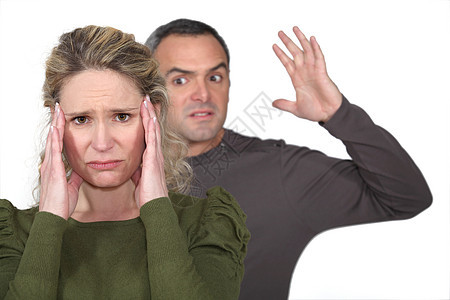 夫妻争吵焦虑男性离婚挫折对抗男朋友男人斗争女士友谊图片