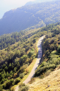 山区公路假期旅行岩石高山驾驶旅游小路运输路线风景图片