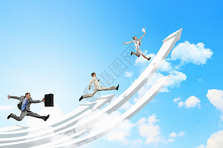 云市场商务人士跳跃挑战天空金融生长利润竞赛图表人士男人跑步背景
