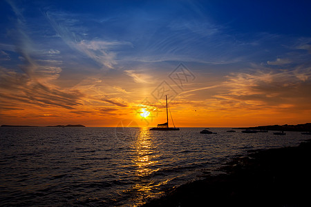 日落 伊比萨桑安东尼奥阿巴德地平线太阳阳光天堂海景戏剧性帆船血管运动海洋图片
