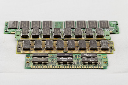 许多不同的计算机内存模块很多电气元件超导体字节速度办公室电脑晶体管软件行业设备图片