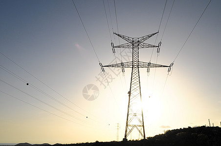 电线皮兰通讯金属传播橙子网络电线杆线条电压日落活力图片