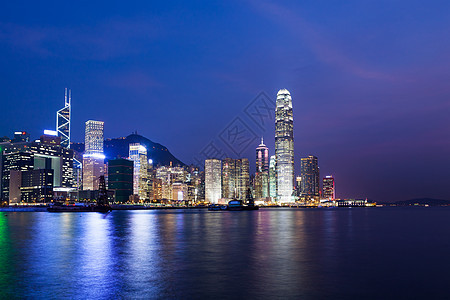 香港市夜天线风景摩天大楼都市蓝色玻璃天空景观城市办公室地标图片