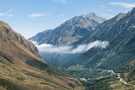 安道尔比利牛斯全景大山房子蓝色旅游森林风景石头场景场地公国旅行图片