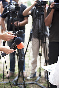 媒体采访会议广播记录说话播送讨论通讯员人民讲话报告图片
