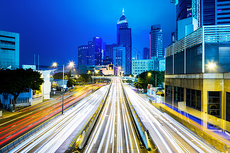 香港的交通之夜图片