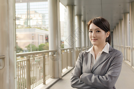 复制空间的亚洲友好商业女商务人士女士城市企业家女性商务领导者经理微笑快乐挑战图片