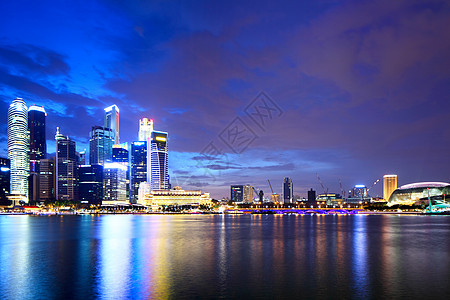 新加坡市夜间摩天大楼商业地标办公室市中心景观旅行天际金融天空图片