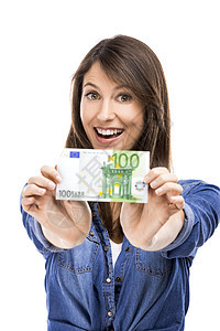 持有一些欧元纸币的妇女商业震惊优胜者现金女士购物金融黑发储蓄白色图片