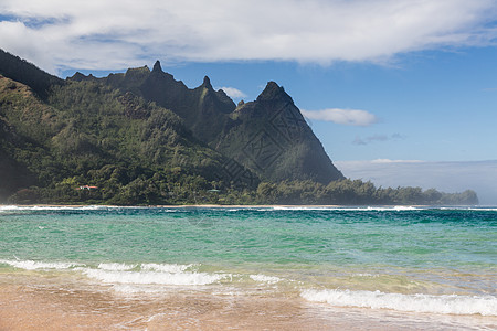 Kauai北岸的地下隧道海滩支撑游泳丛林海岸山脉棕榈海景假期波浪海岸线图片