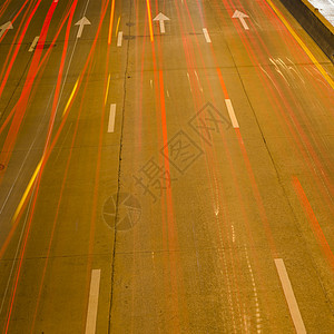夜间汽车灯摩天大楼城市旅行运动灯光交通地标建筑戏剧性公共汽车图片
