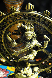 印度神金像雕像白色崇拜传统古董上帝金色祷告金子宗教图片