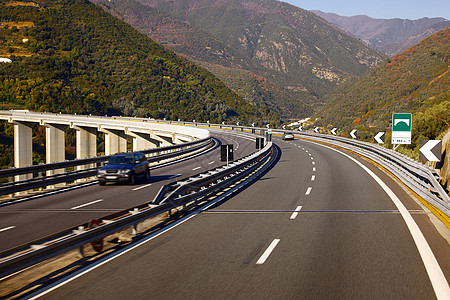 公路高速公路基础设施车道旅行赛道曲线交通建造土地路面穿越图片