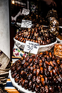 在摩洛哥Fes souk出售的Nuts和干果小吃市场细绳营养蔬菜绳索露天传统地理饮食图片