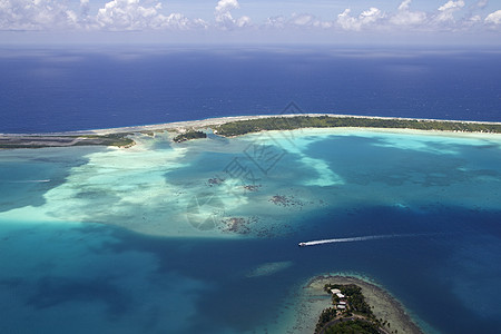 空气浮标结晶天堂酒店海洋海景小屋蓝色奢华地标海岸图片