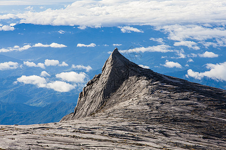 基纳瓦卢山南峰薄雾风景首脑旅行世界天空顶峰蓝色娱乐环境图片