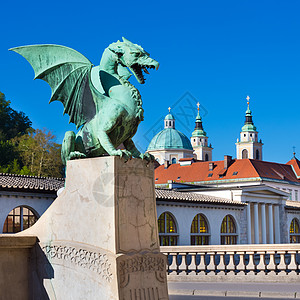 龙桥 卢布尔雅那 斯洛文尼亚 欧洲城堡历史性监护人翅膀动物神话旅行首都传统旅游图片