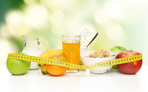 健康早餐和计量胶带均衡测量活力身体生态营养酸奶饮食磁带水果图片