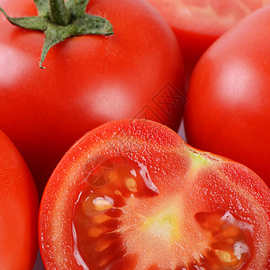 红红新番茄切削 宏观农业圆圈水果西红柿植物食物红色饮食蔬菜沙拉图片