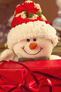 圣诞节和新年雪人展示礼物传统生活手工松树装饰假期季节庆典图片