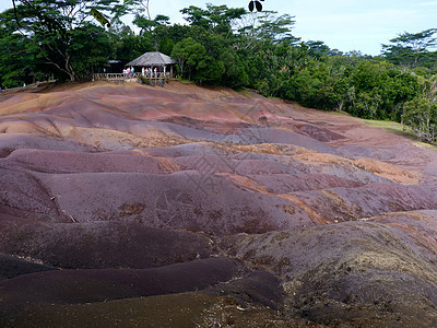 Chamarel 七色七色地球热带沙漠沙丘红色旅行黄色橙子粉色火山侵蚀图片