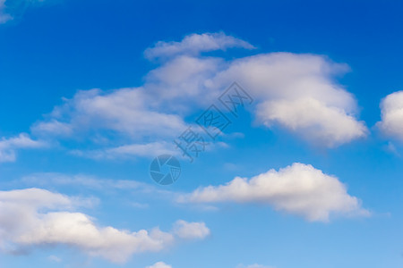 蓝天和白云多云蓝色露天白色臭氧气象天气全景气氛阳光图片