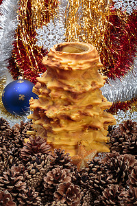 新的一年和快乐的圣诞节背景花环金子锥体传统装饰礼物日历丝带装饰品星星图片