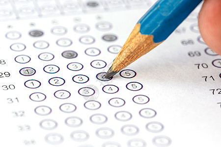 带铅笔的答复表教育大学测验学习测试床单调查问卷学生气泡学校图片