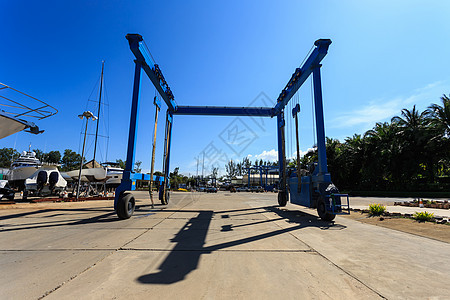 港口起重船游艇活力蓝色维修汽艇运动发动机贸易运输爱好图片