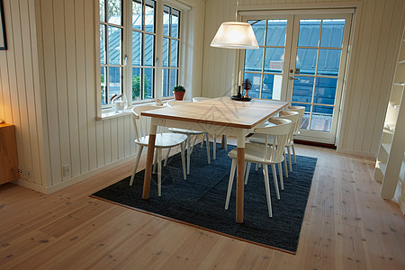 现代餐厅丹麦斯堪的纳维亚内部设计奢华桌子公寓木头家居用餐座位椅子家具地面图片