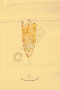 香槟杯橙子泡沫派对庆典惊喜桌子纪念日传统立方体咖啡店图片