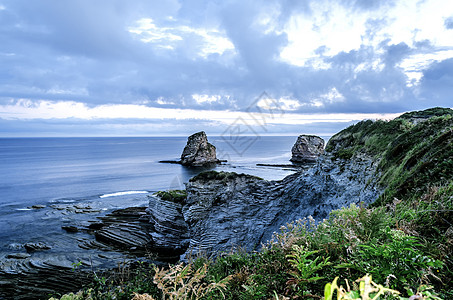 比斯凯湾岩石季节旅游晴天海景天堂蓝色金子天空海浪图片