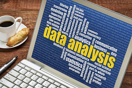 笔记本电脑上的数据数据分析字云图片