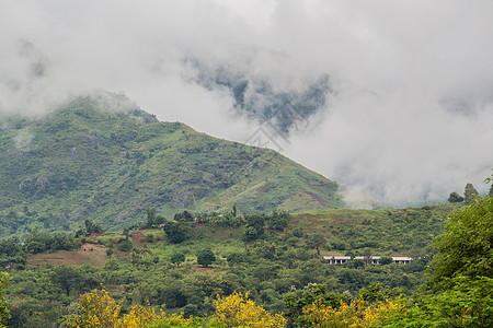 坦桑尼亚东部地区乌卢古鲁山Uluguru山脉地质日出天气图片